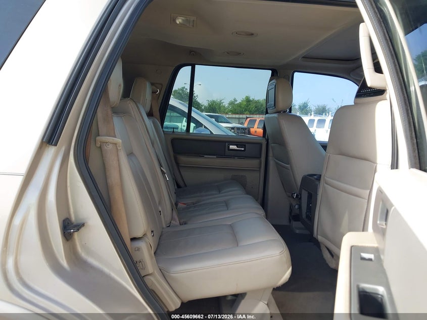 2008 FORD EXPEDITION auction photo 8