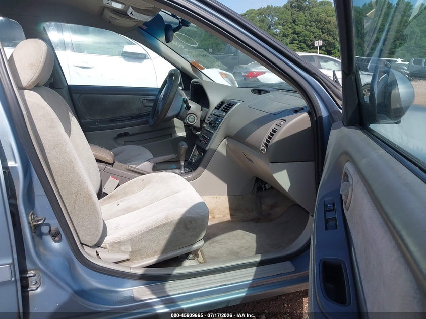 2001 NISSAN MAXIMA auction photo 5