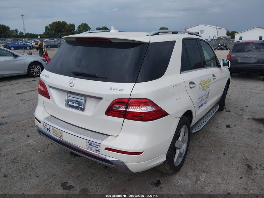 Vin: 4jgda5gb3fa487700, lot: 46108111, mercedes-benz ml 400 4matic 20154