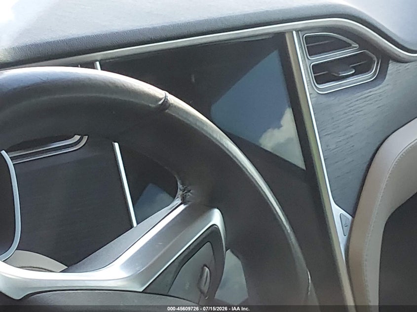 2014 Tesla Model S P85 VIN: 5YJSA1H13EFP50400 Lot: 45609726