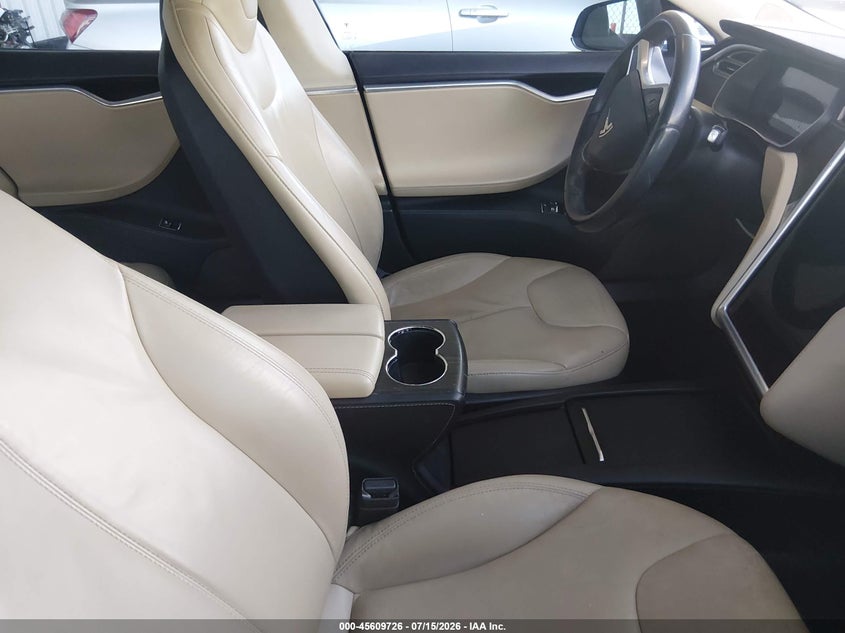 2014 TESLA MODEL S auction photo 5