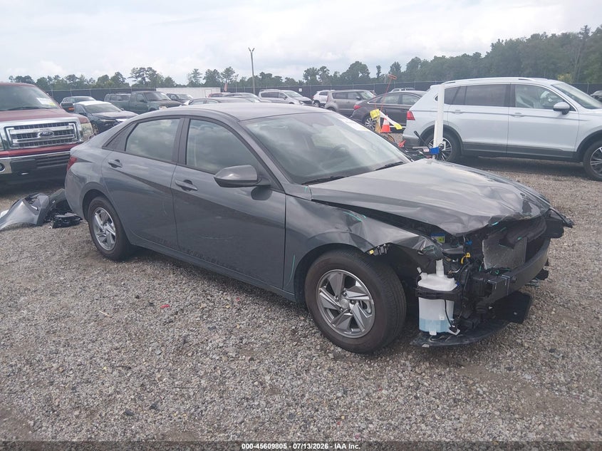 2026 HYUNDAI ELANTRA auction photo 1