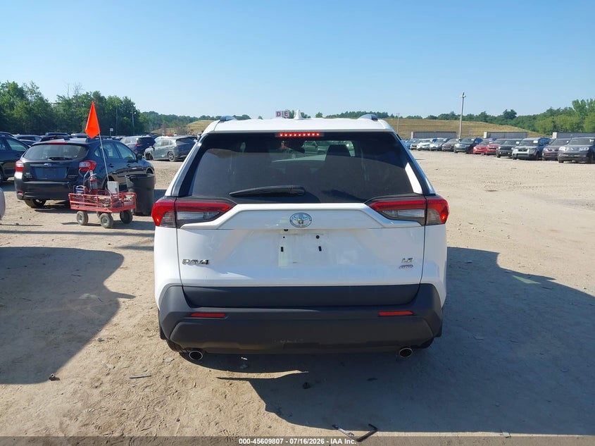 TOYOTA RAV4 - zdjęcie 16
