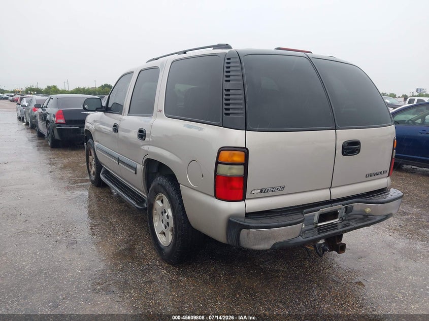 2004 CHEVROLET TAHOE auction photo 3