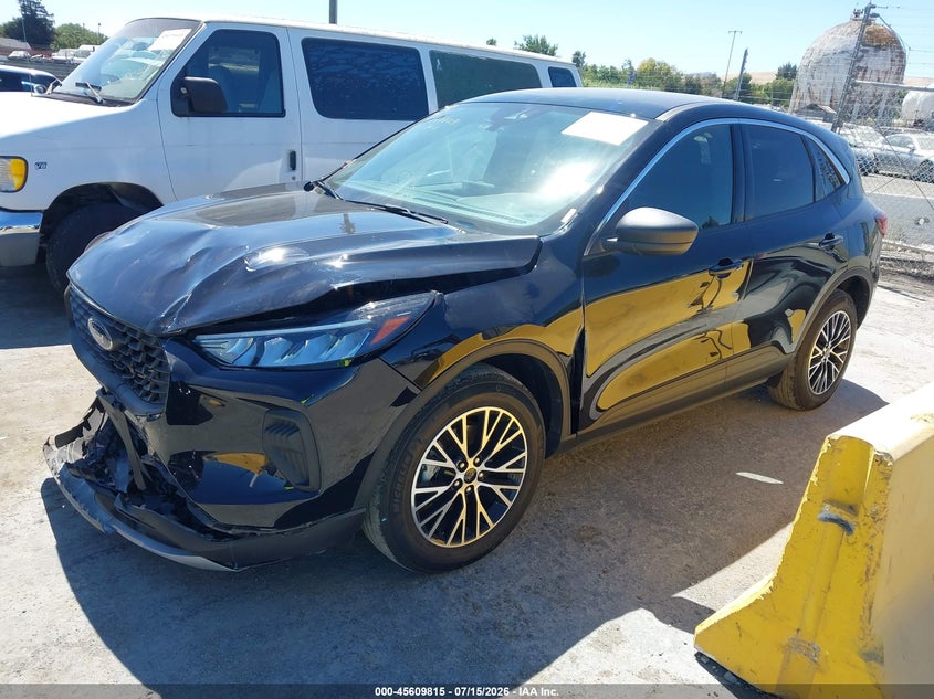 2023 Ford Escape Active 1FMCU9GZ4PUA40347 photo 1