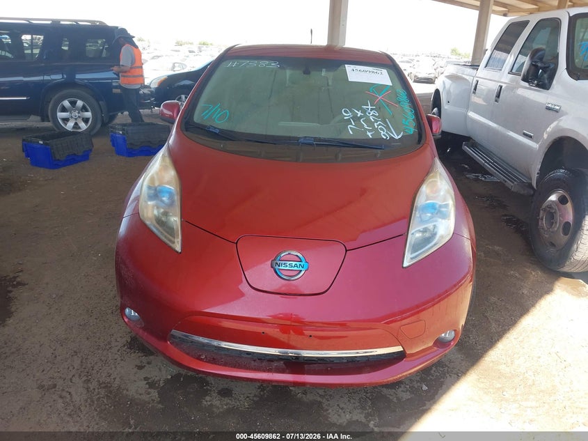 2011 NISSAN LEAF auction photo 6