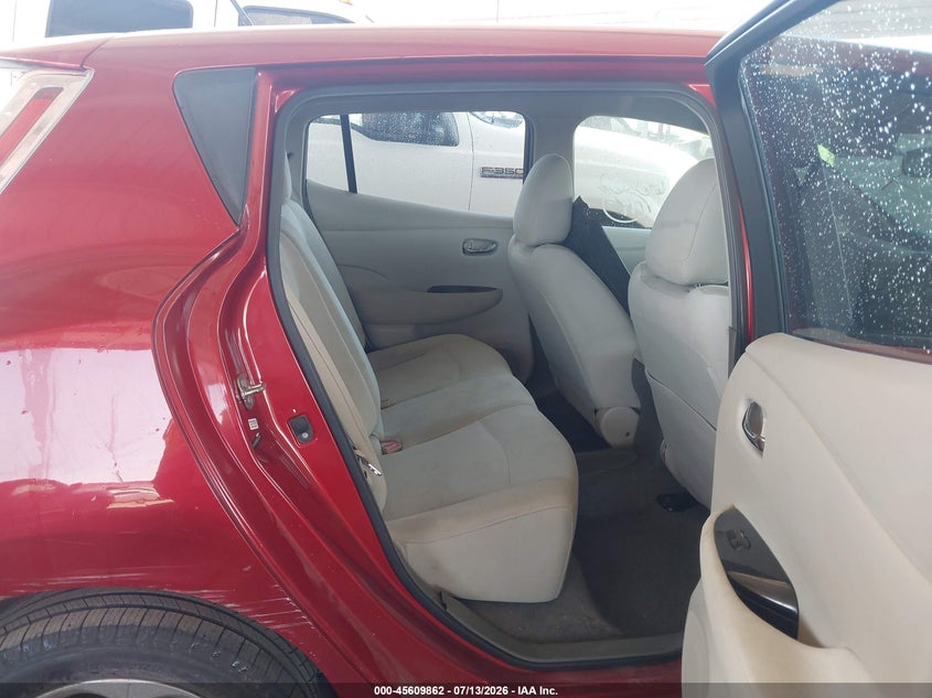 2011 NISSAN LEAF auction photo 8