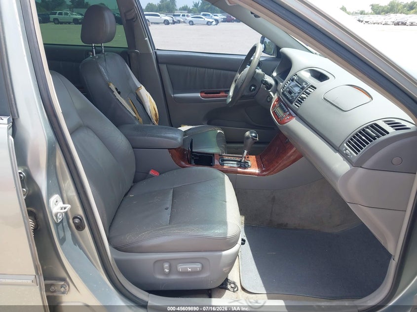 2005 TOYOTA CAMRY auction photo 5