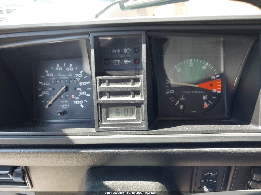 1990 VOLKSWAGEN VANAGON auction photo 7