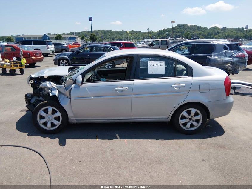 2007 Hyundai Accent Gls VIN: KMHCN46C47U121362 Lot: 45609934