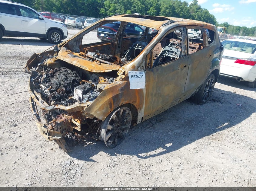 2017 Ford Escape, Total Burn, IAAI, VIN 1FMCU9GDXHUB34514 — photo 2