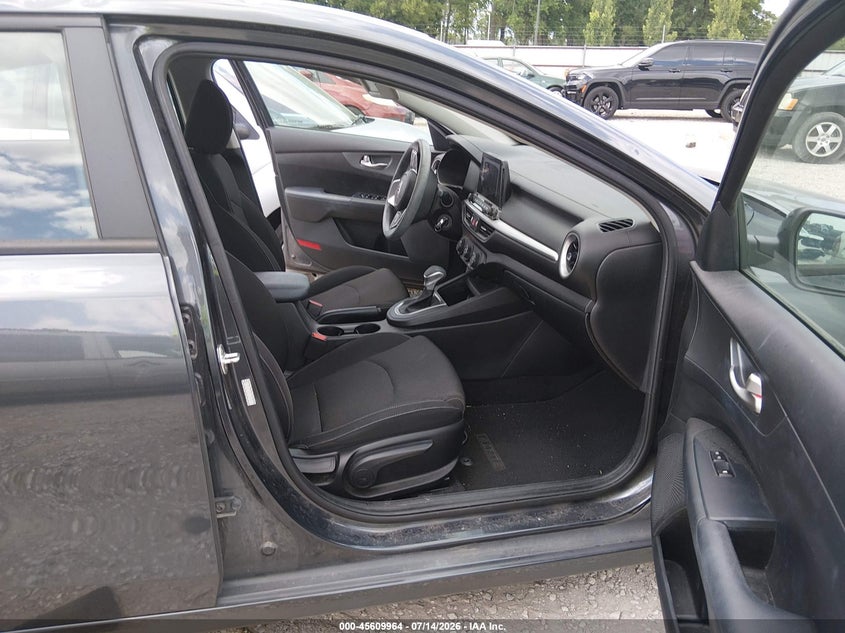 2020 KIA FORTE SEDAN 2.0L I-4 DOHC, VVT, 147HP