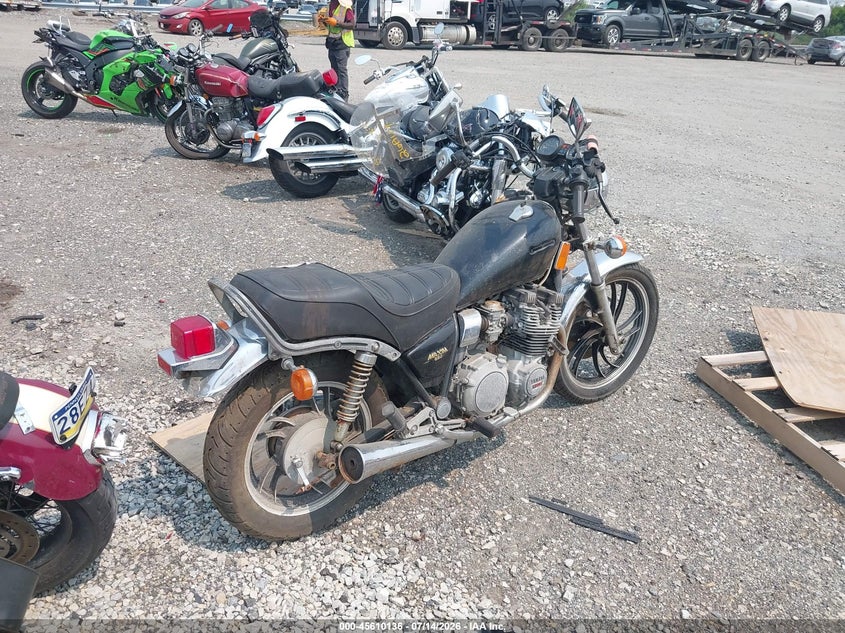 1982 YAMAHA XJ650 auction photo 4