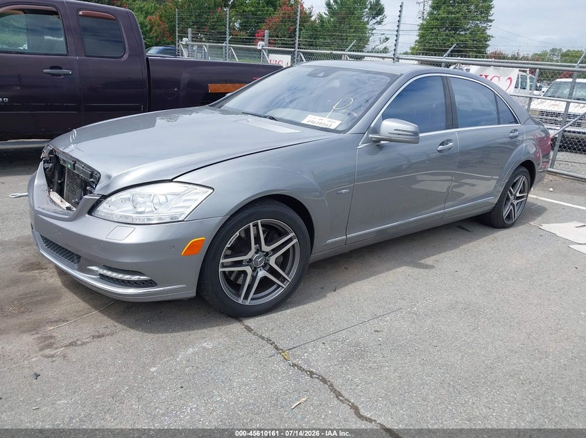 2012 Mercedes-Benz S 550 4Matic, Удар спереди, IAAI, VIN WDDNG9EB6CA436579 — фото 2