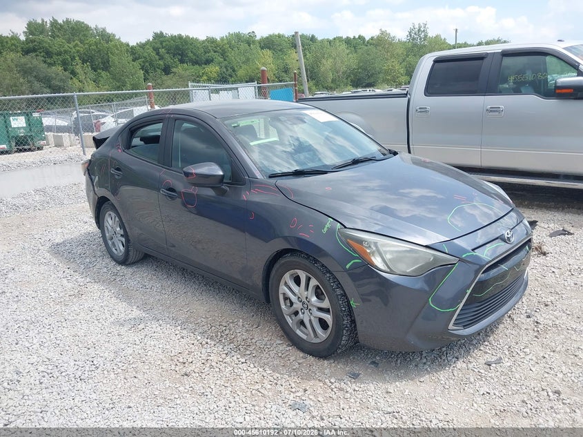 2018 TOYOTA YARIS IA auction photo 1