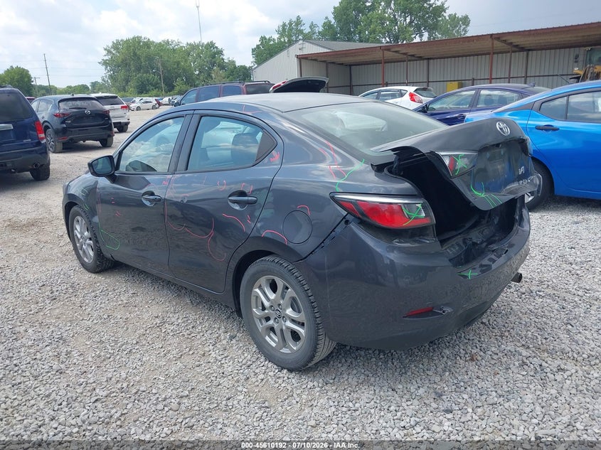 2018 TOYOTA YARIS IA auction photo 3