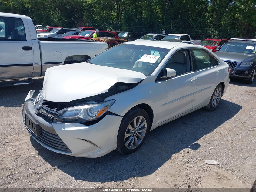 2017 Toyota Camry, Front End, IAAI, VIN 4T1BF1FK4HU345439 — photo 2