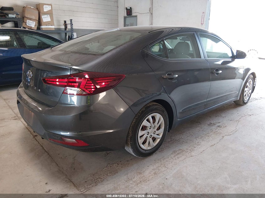 2020 HYUNDAI ELANTRA auction photo 4