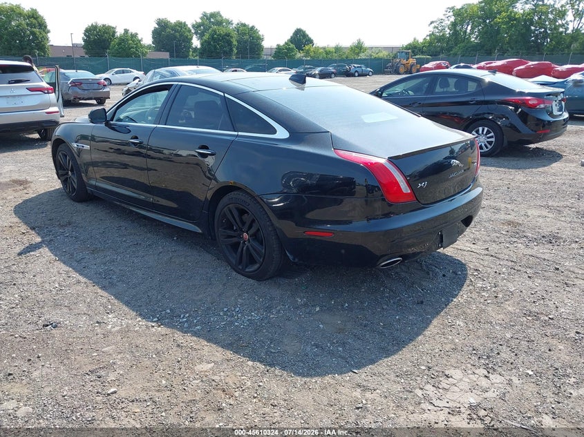 2019 JAGUAR XJ auction photo 3