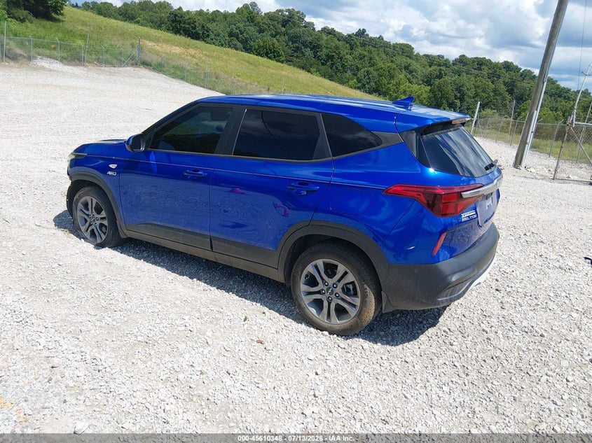 2023 Kia Seltos Lx VIN: KNDEPCAA7P7372110 Lot: 45610348