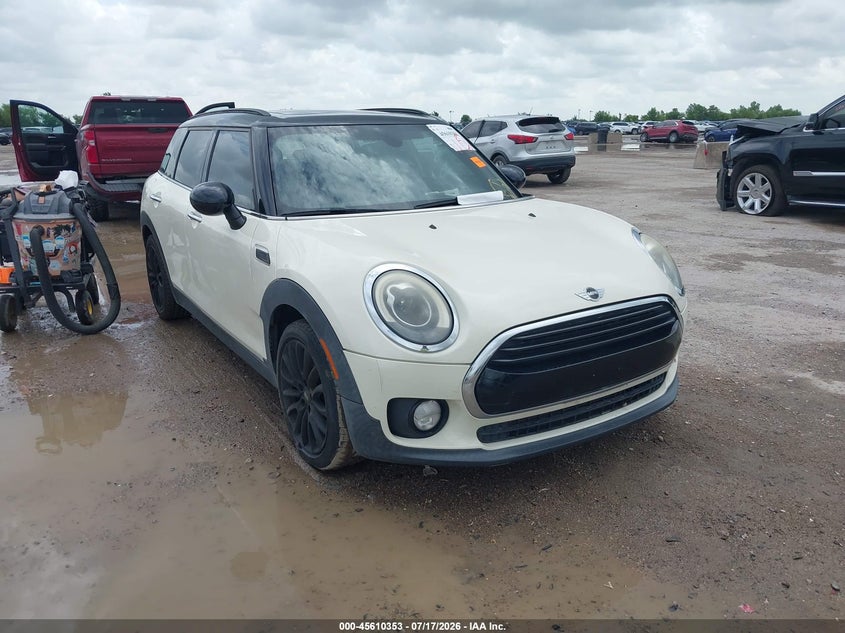 2017 MINI CLUBMAN auction photo 1
