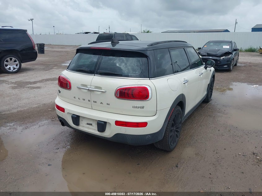 2017 MINI CLUBMAN auction photo 4