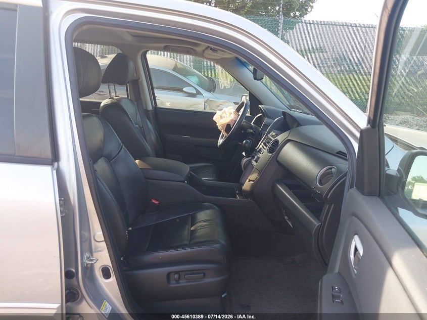 2012 HONDA PILOT auction photo 5