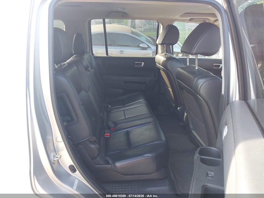2012 HONDA PILOT auction photo 8