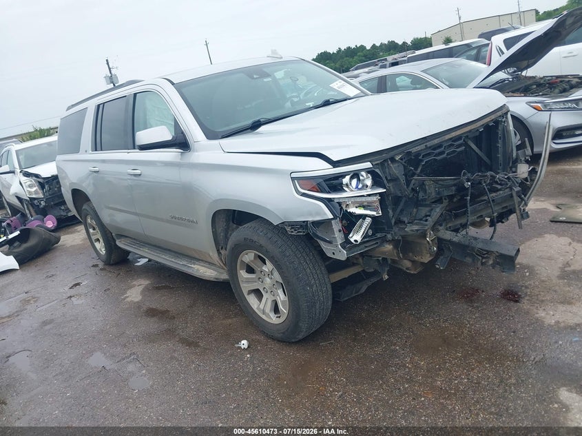 CHEVROLET SUBURBAN - zdjęcie 1