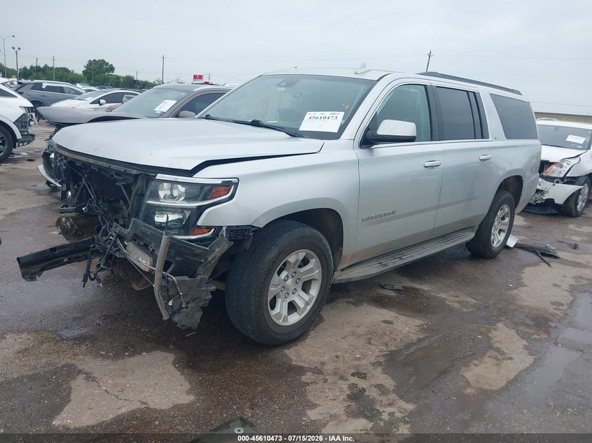 CHEVROLET SUBURBAN - zdjęcie 2