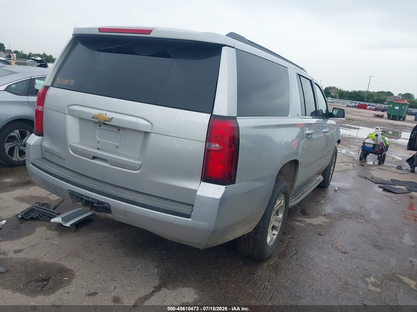 CHEVROLET SUBURBAN - zdjęcie 4