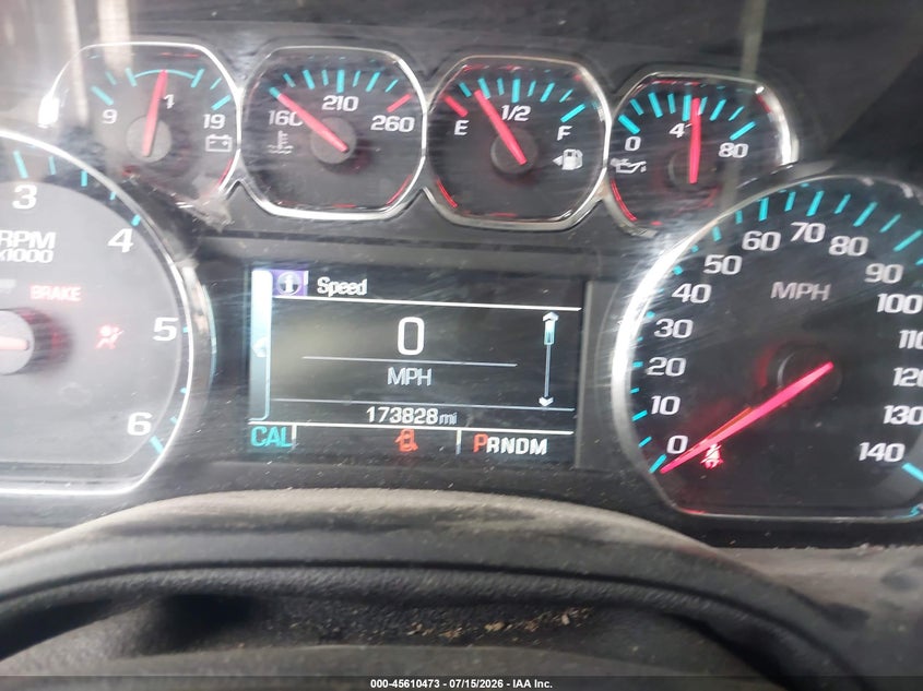 CHEVROLET SUBURBAN - zdjęcie 7