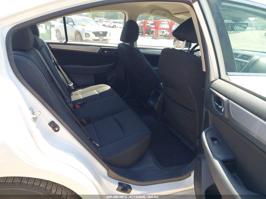 2019 SUBARU LEGACY auction photo 8