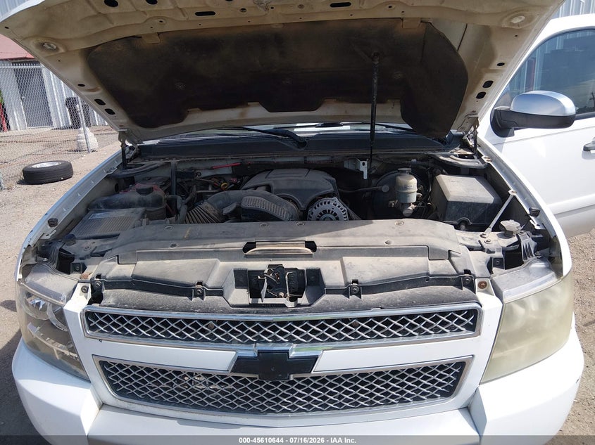 2008 Chevrolet Suburban 1500 Lt VIN: 3GNFK16318G188795 Lot: 45610644