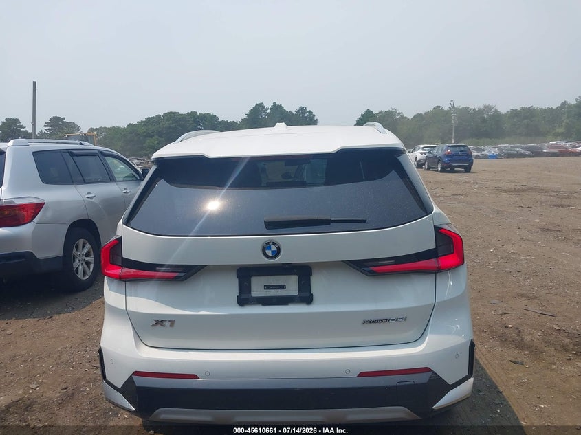 BMW X1 - zdjęcie 16