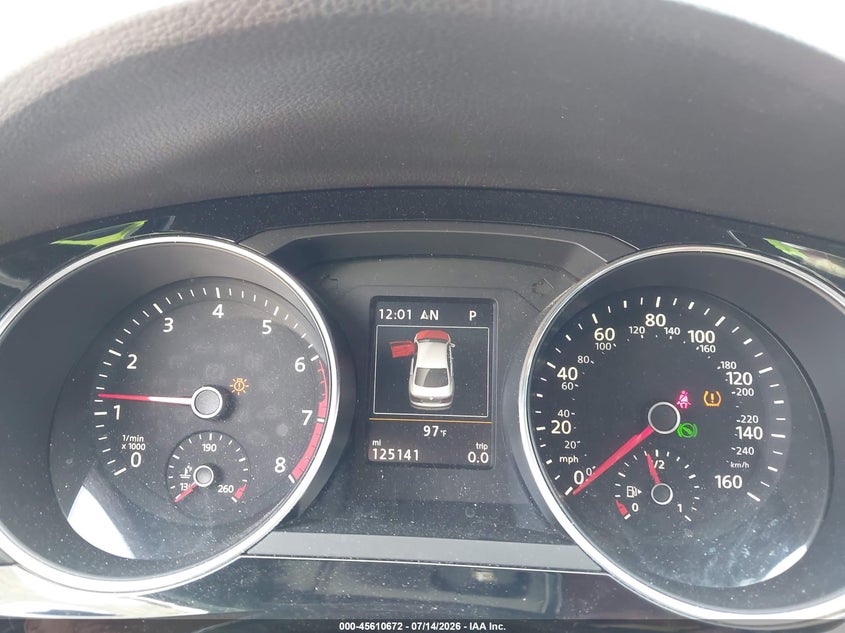 2017 VOLKSWAGEN JETTA auction photo 7