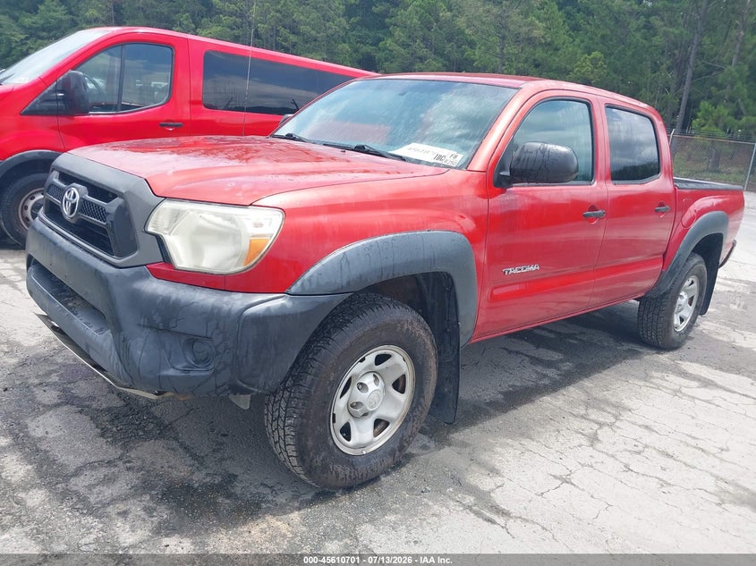 2014 Toyota Tacoma, Normal Wear & Tear, IAAI, VIN 3TMLU4EN8EM161889 — photo 2