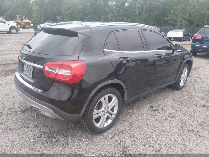 2016 MERCEDES-BENZ GLA 250 auction photo 4