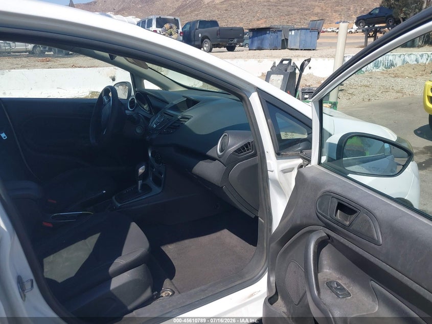 2018 FORD FIESTA auction photo 5