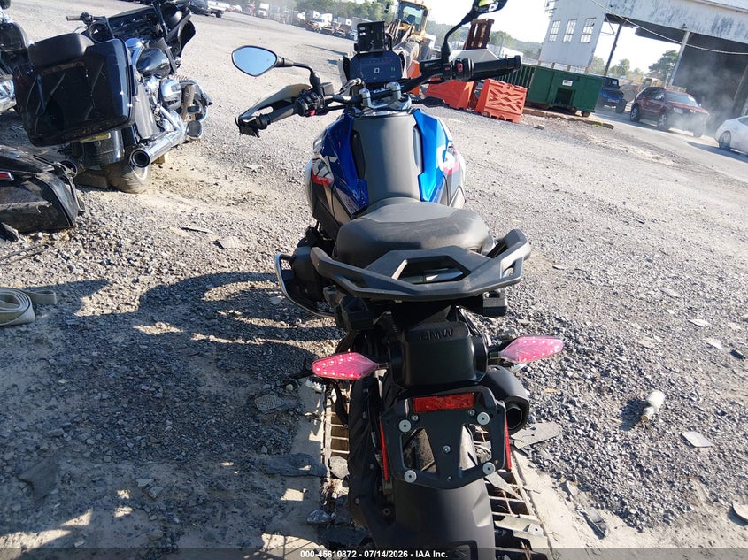 2025 BMW R 1300 auction photo 6