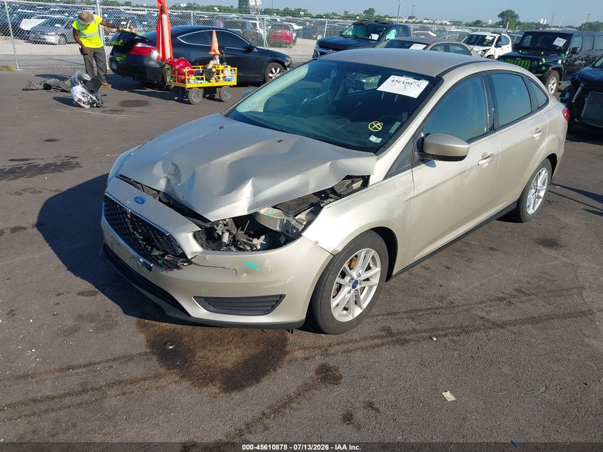 Vin: 1fadp3f28jl239972, lot: 46109328, ford focus se 20182