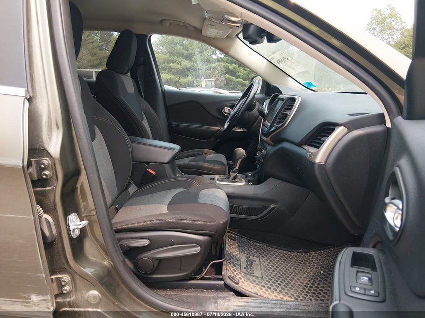 2014 JEEP CHEROKEE auction photo 5