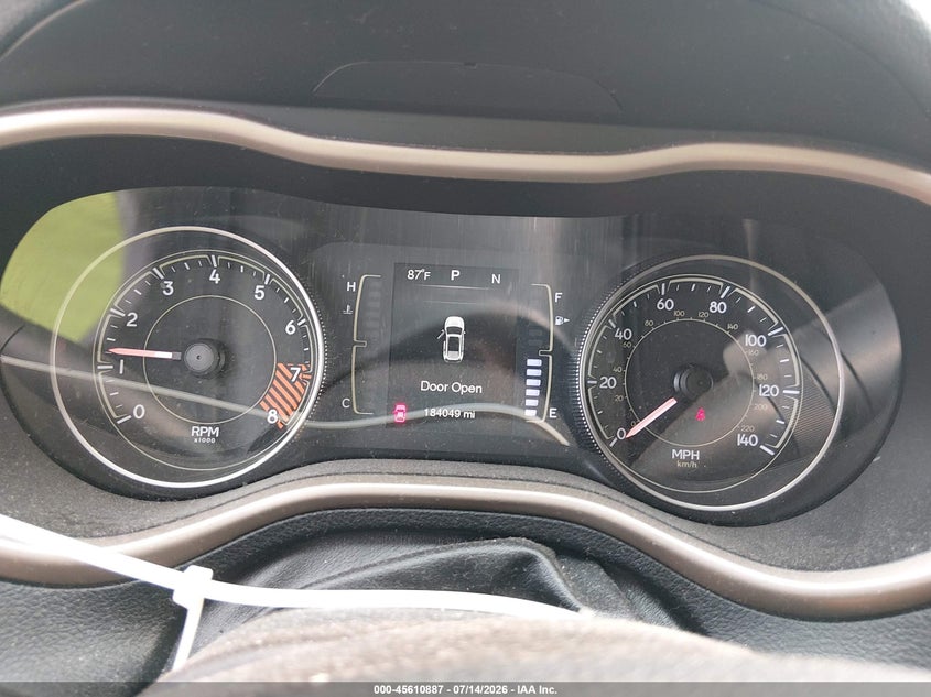 2014 JEEP CHEROKEE auction photo 7