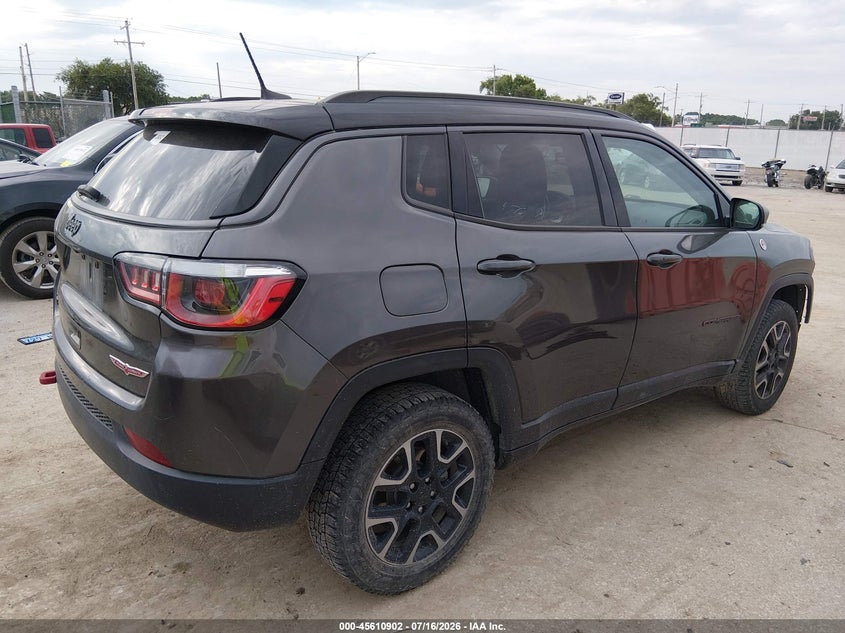 2019 JEEP COMPASS auction photo 4
