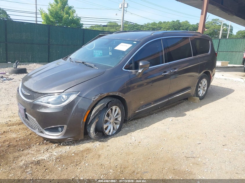 Vin: 2c4rc1bg7kr550528, lot: 46109417, chrysler pacifica touring l 20192