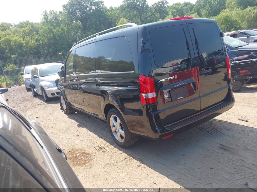 2018 MERCEDES-BENZ METRIS auction photo 3