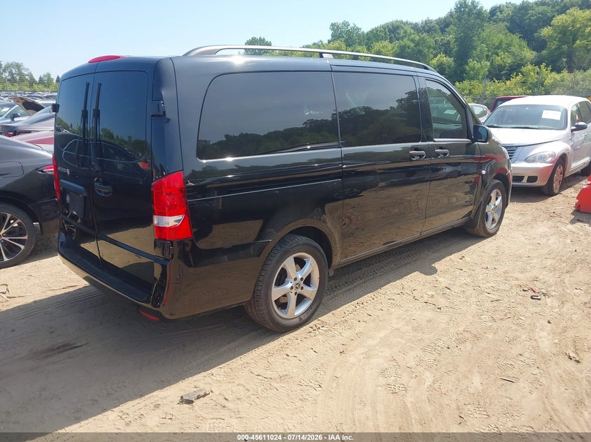2018 MERCEDES-BENZ METRIS auction photo 4