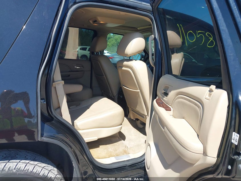 2011 Cadillac Escalade Premium VIN: 1GYS4CEF9BR387653 Lot: 45611058