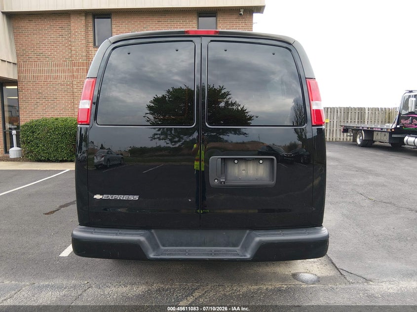 2020 CHEVROLET EXPRESS PASSENGER RWD 3500 EXTENDED WHEELBASE LS — Photo 21