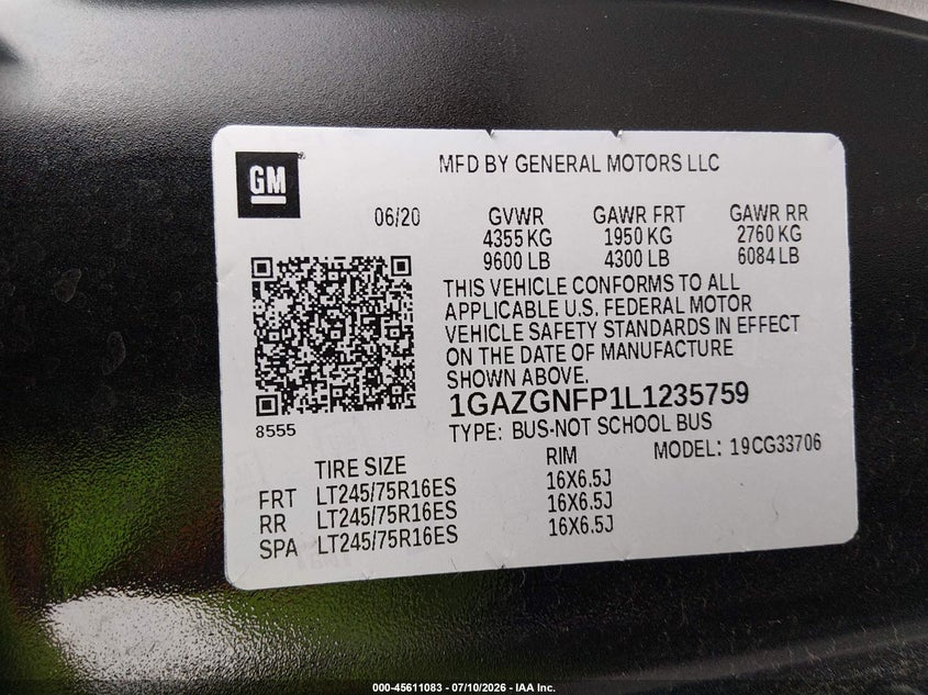 2020 CHEVROLET EXPRESS PASSENGER RWD 3500 EXTENDED WHEELBASE LS — Photo 9